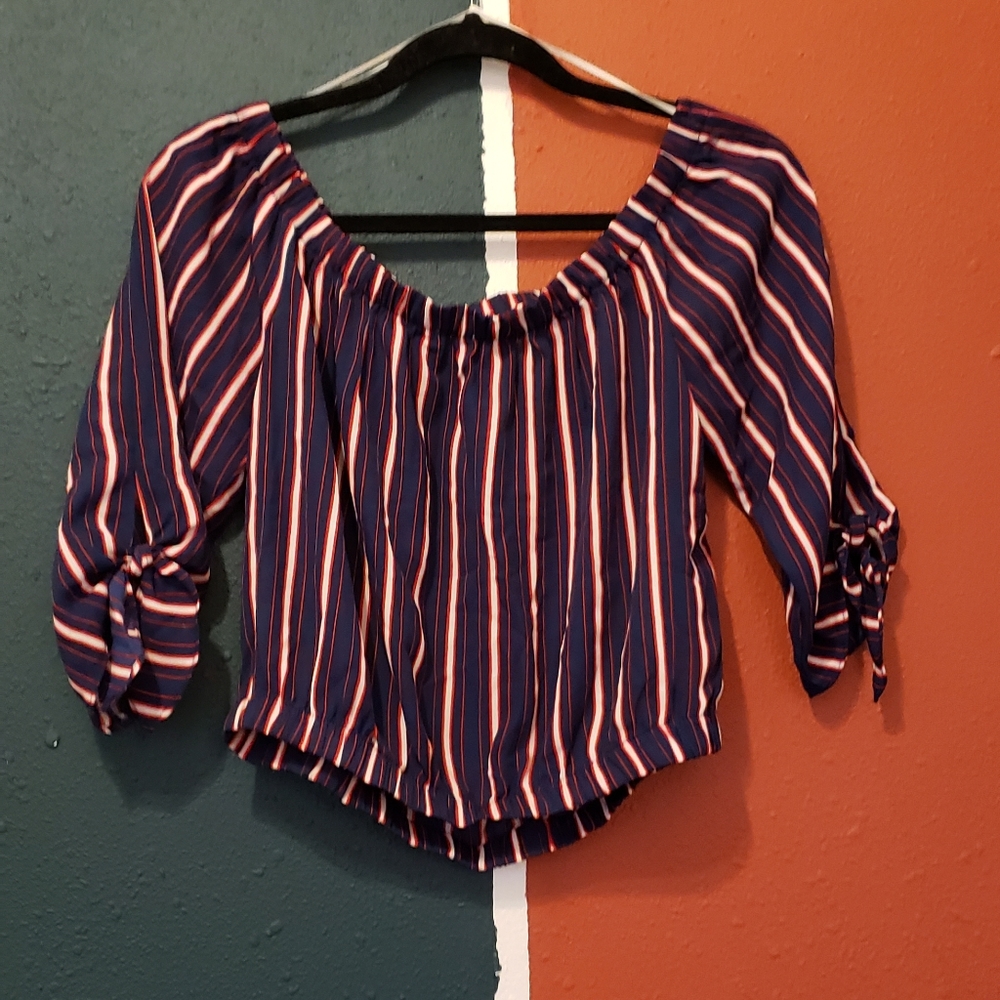 Off shoulder blouse - Picture 3 of 3
